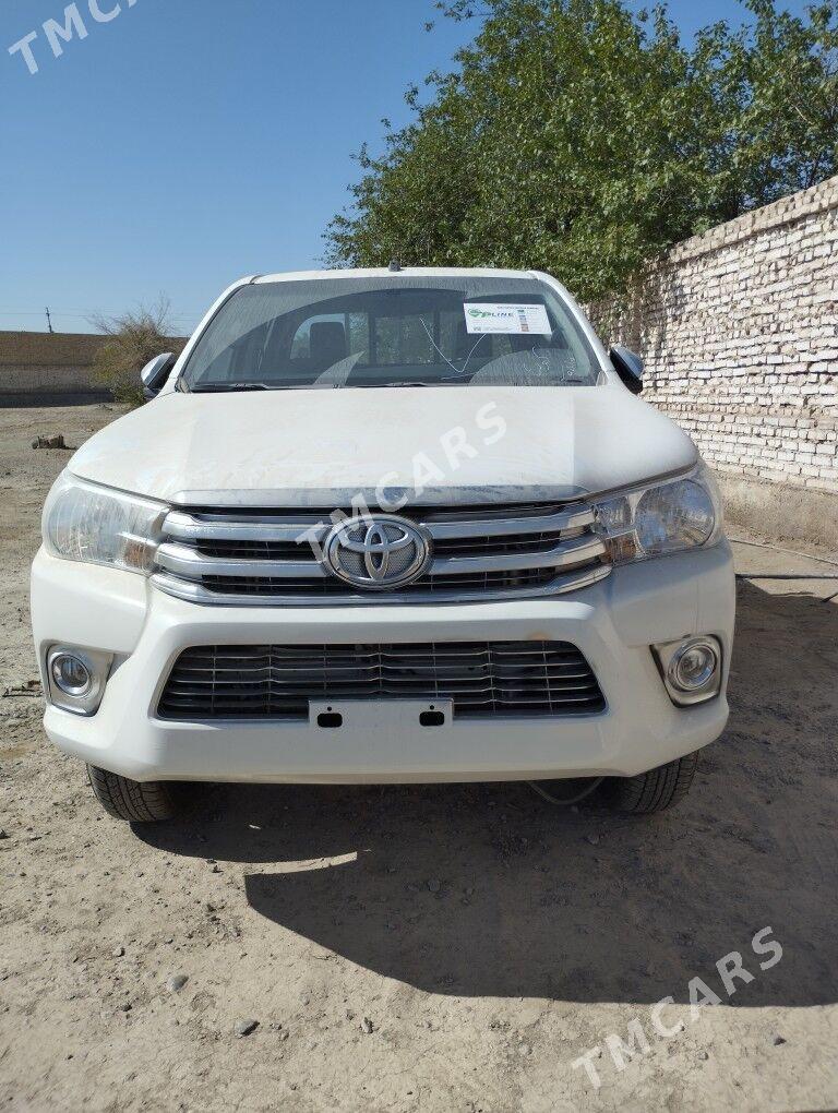Toyota Hilux 2024 - 480 000 TMT - Türkmenabat - img 2
