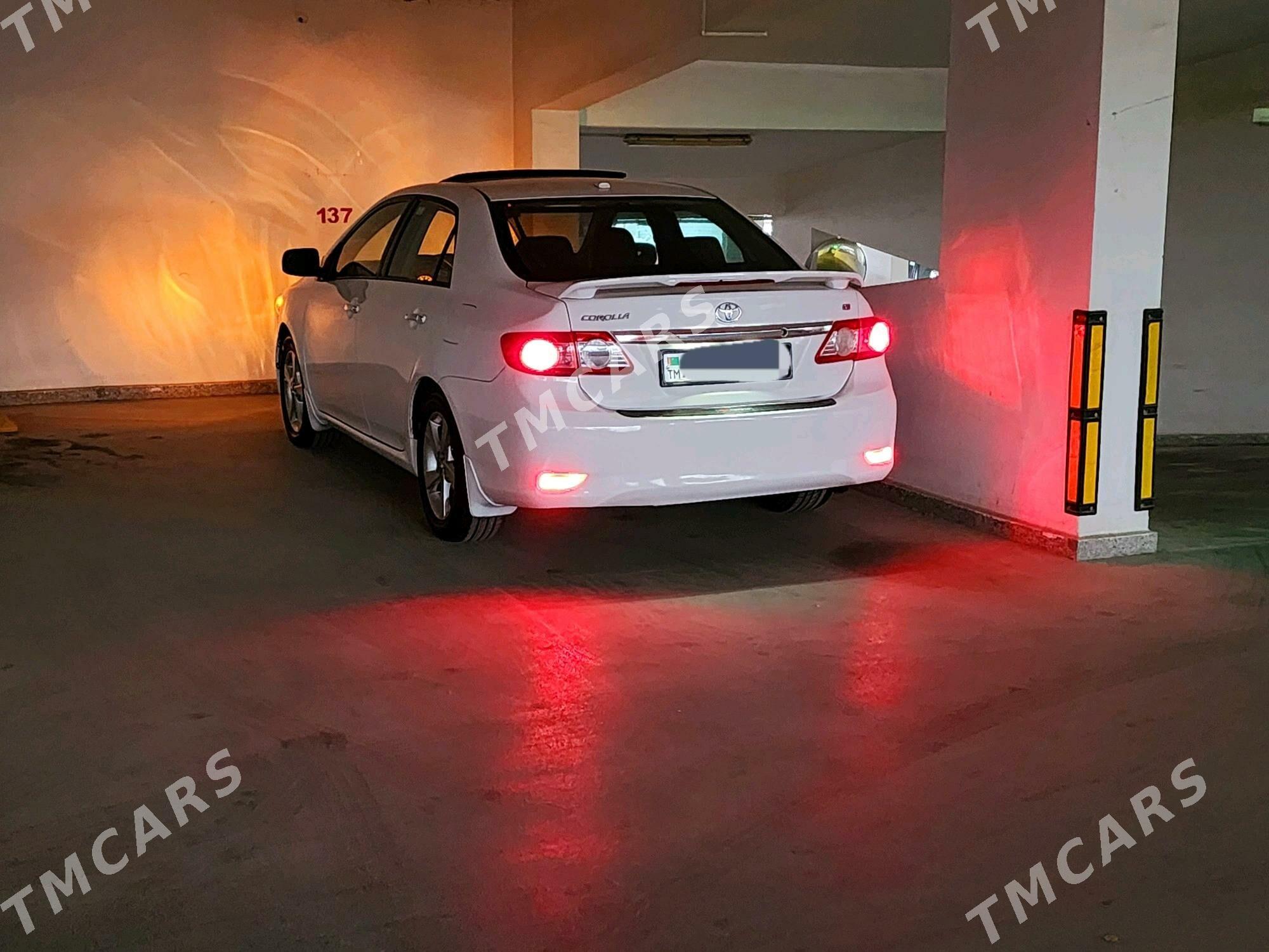 Toyota Corolla 2011 - 165 000 TMT - Aşgabat - img 6