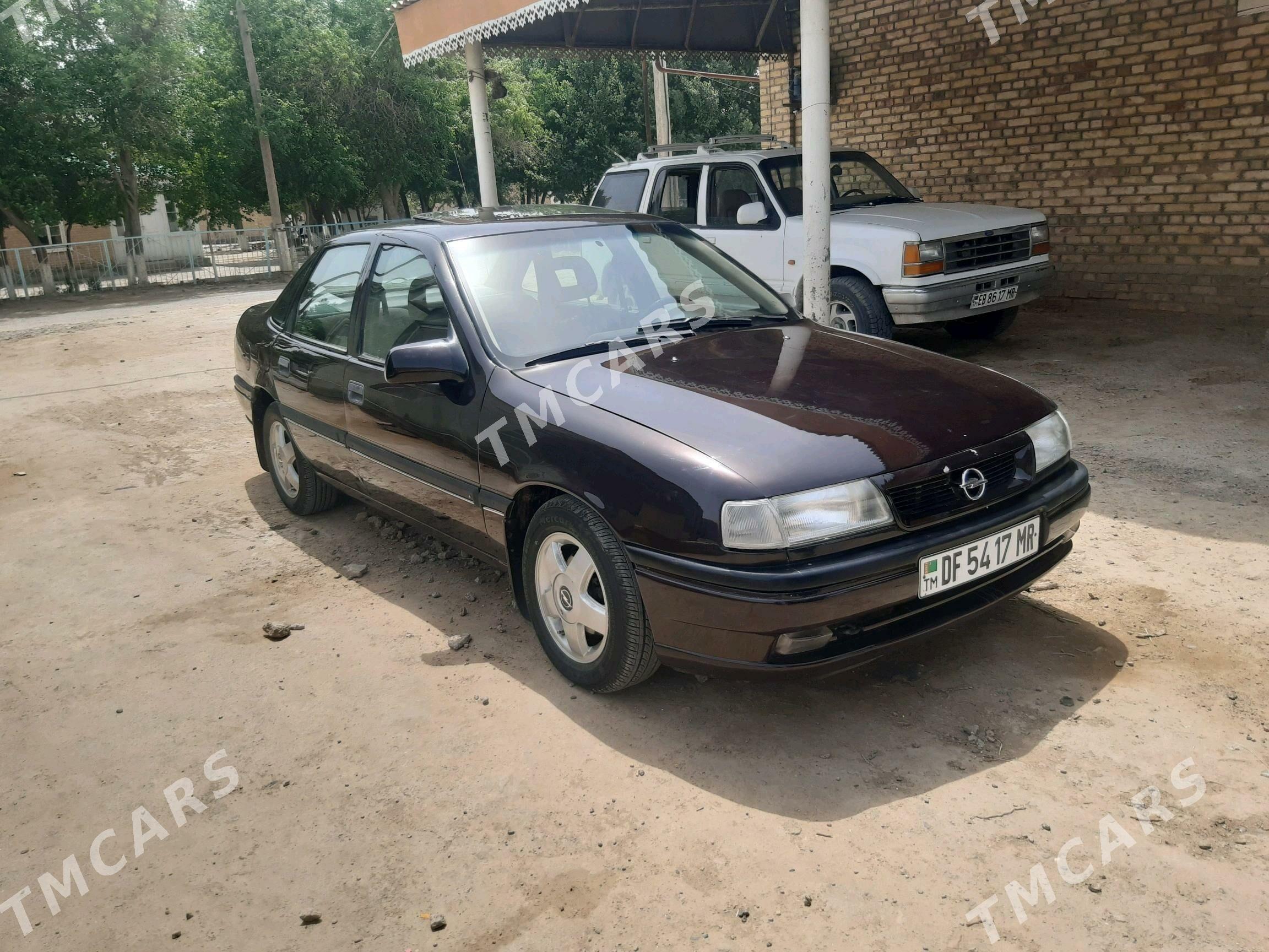 Opel Vectra 1992 - 40 000 TMT - Мары - img 3