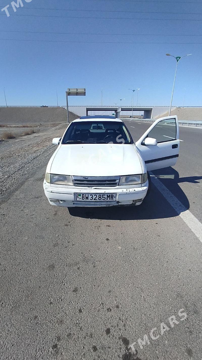 Opel Vectra 1991 - 25 000 TMT - Mary - img 2