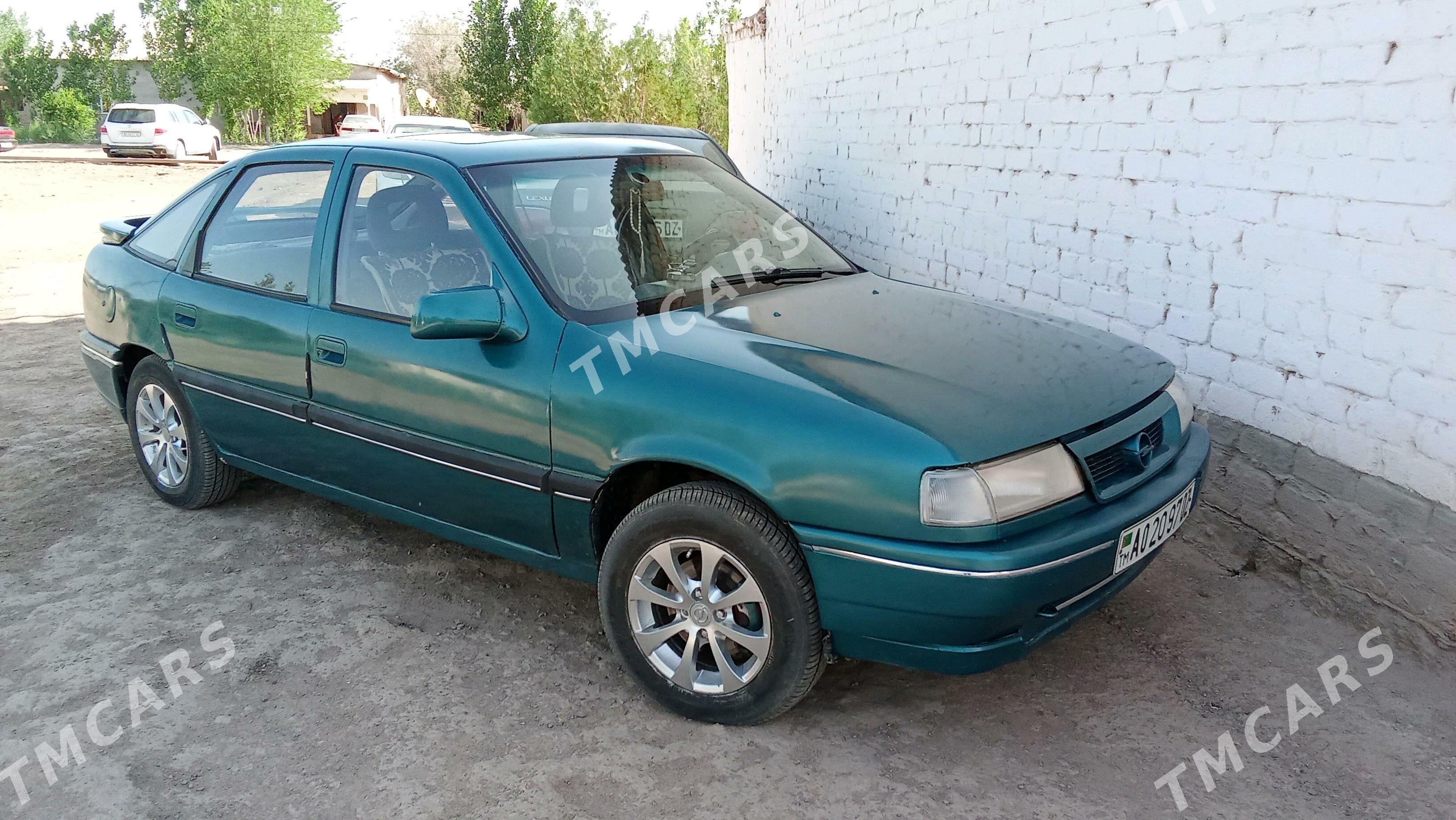 Opel Vectra 1992 - 30 000 TMT - Губадаг - img 2