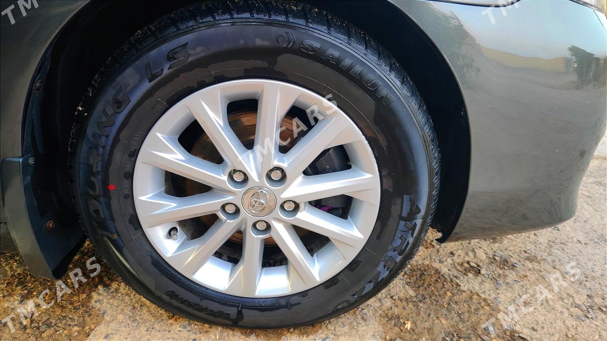 Toyota Camry 2010 - 179 000 TMT - Векильбазар - img 8