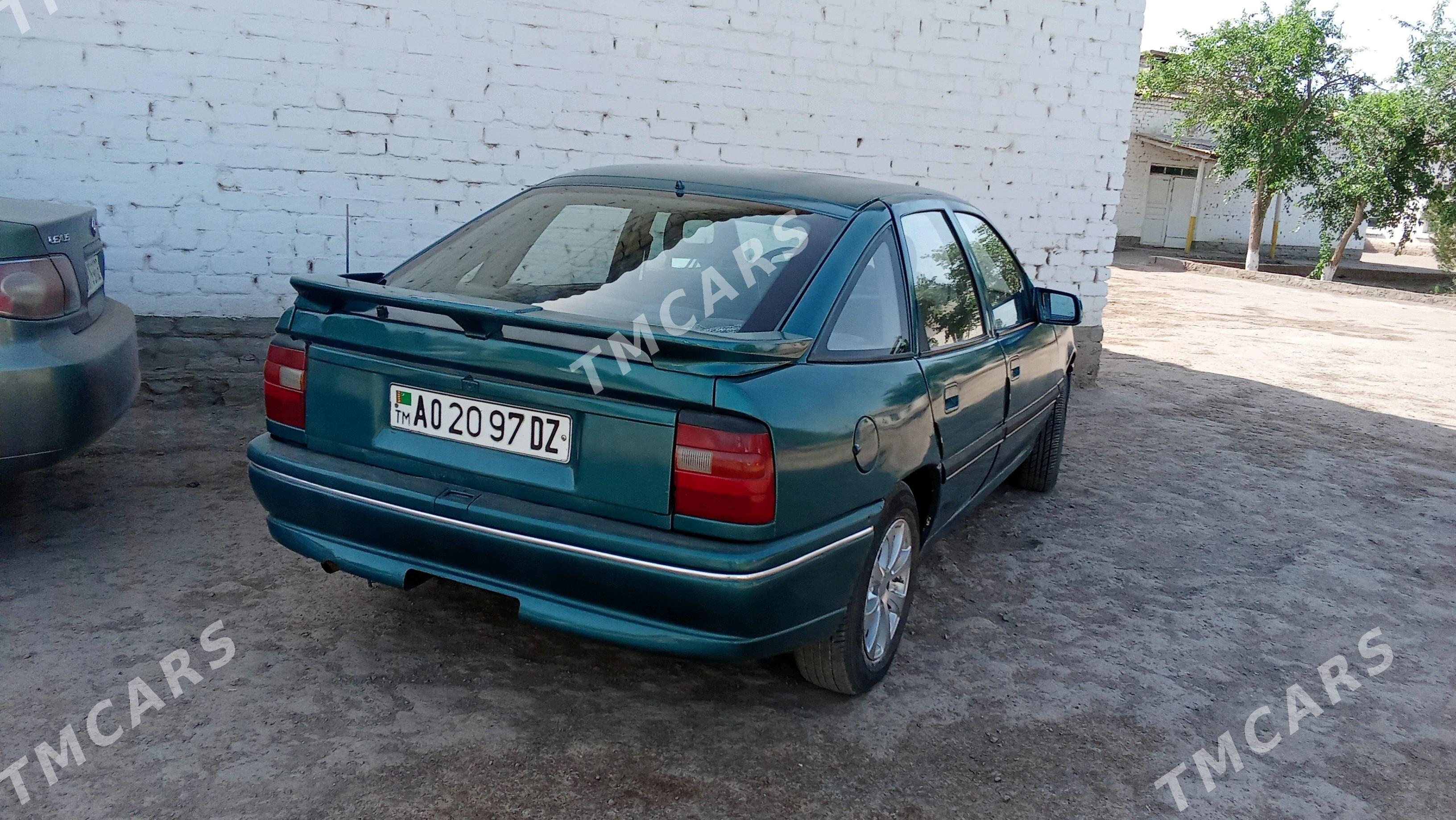 Opel Vectra 1992 - 30 000 TMT - Губадаг - img 4