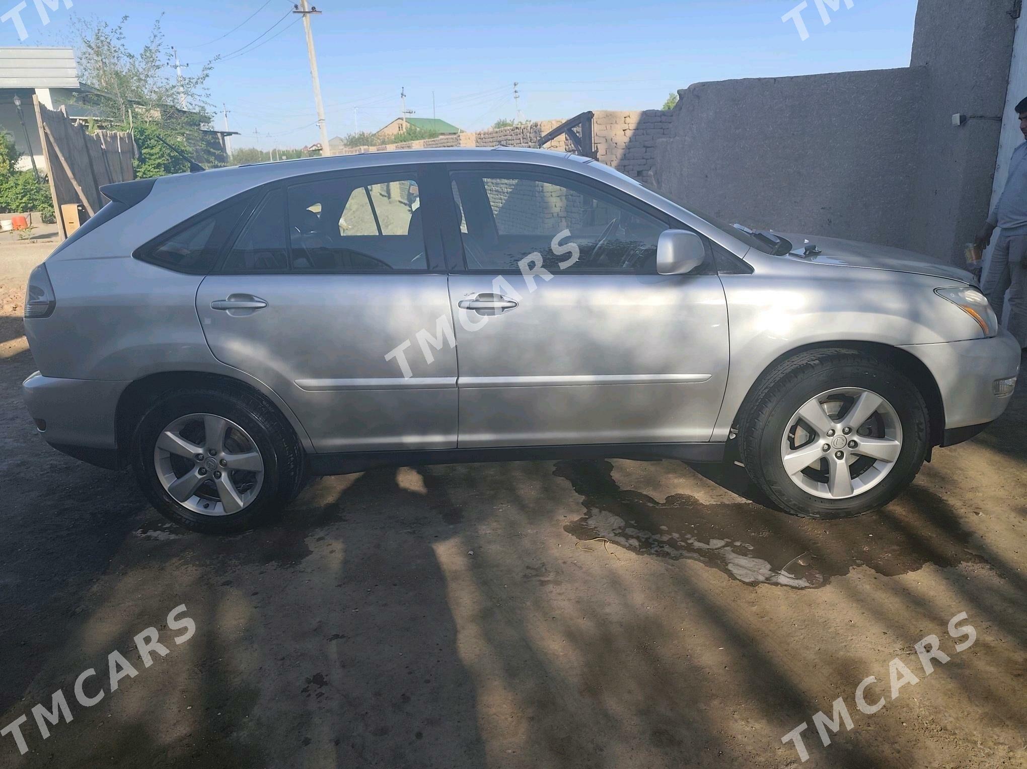 Lexus RX 330 2004 - 220 000 TMT - Шабатский этрап - img 3