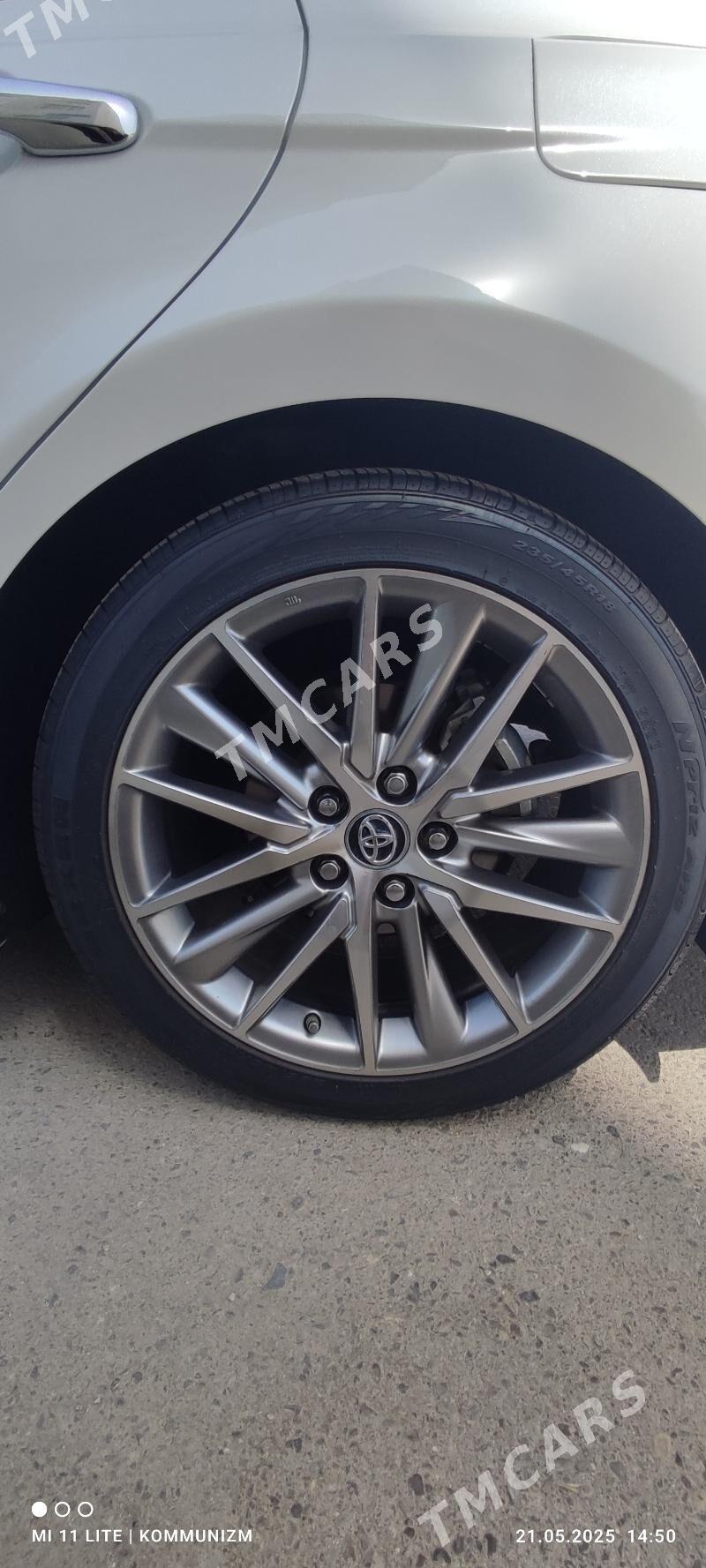 Toyota Camry 2021 - 440 000 TMT - Arçabil şaýoly - img 6
