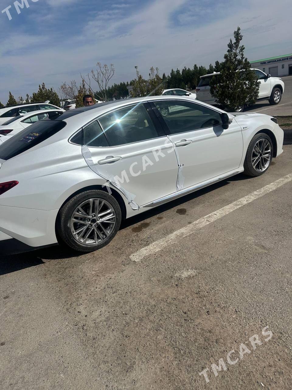Toyota Camry 2024 - 790 000 TMT - Aşgabat - img 3