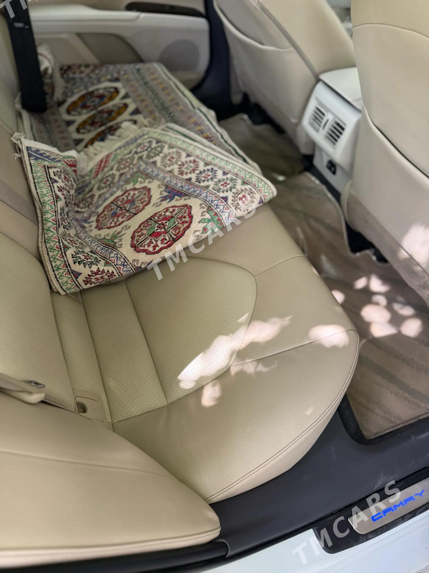 Toyota Camry 2019 - 460 000 TMT - 11 mkr - img 6