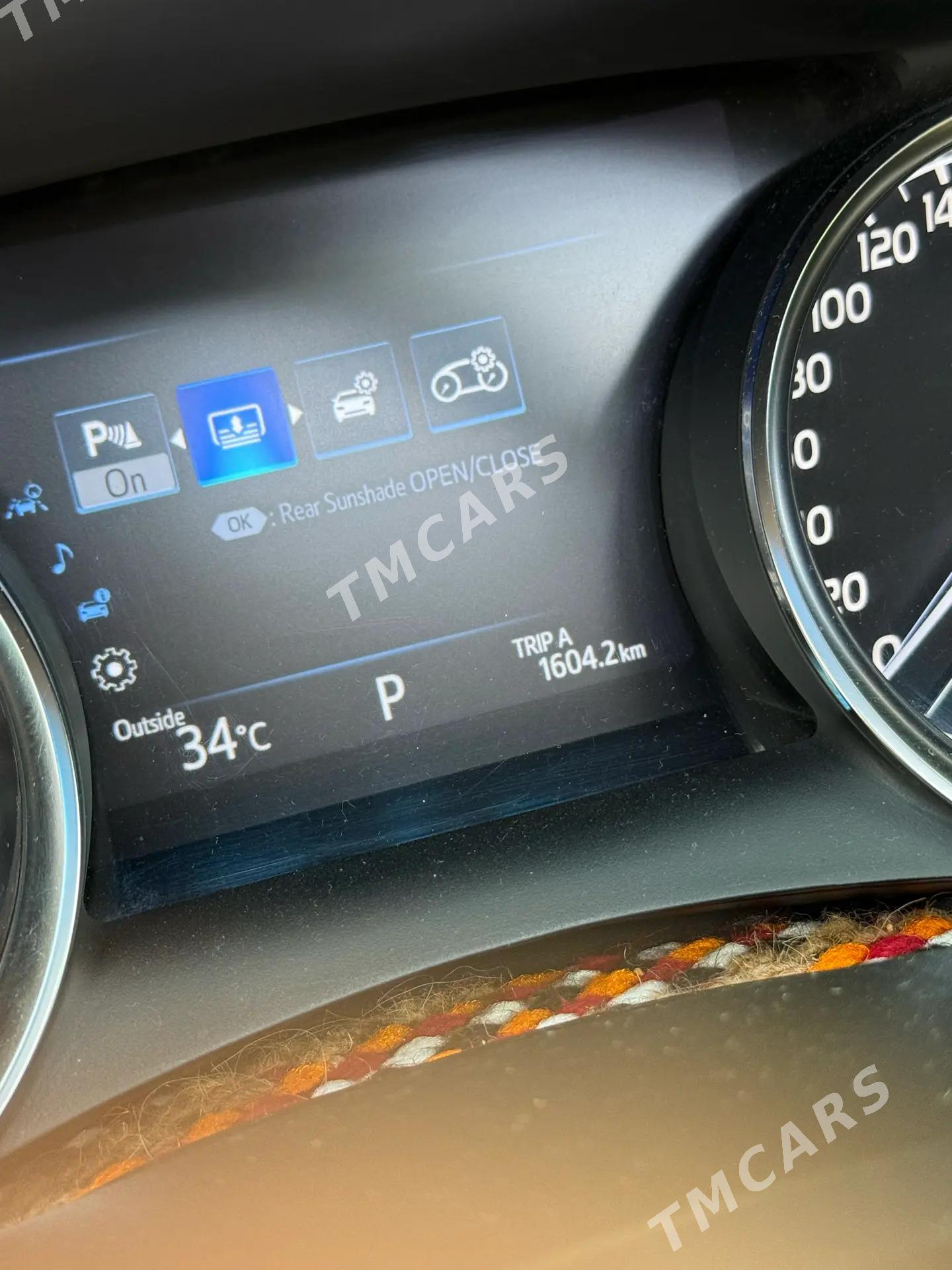 Toyota Camry 2019 - 460 000 TMT - 11 mkr - img 4