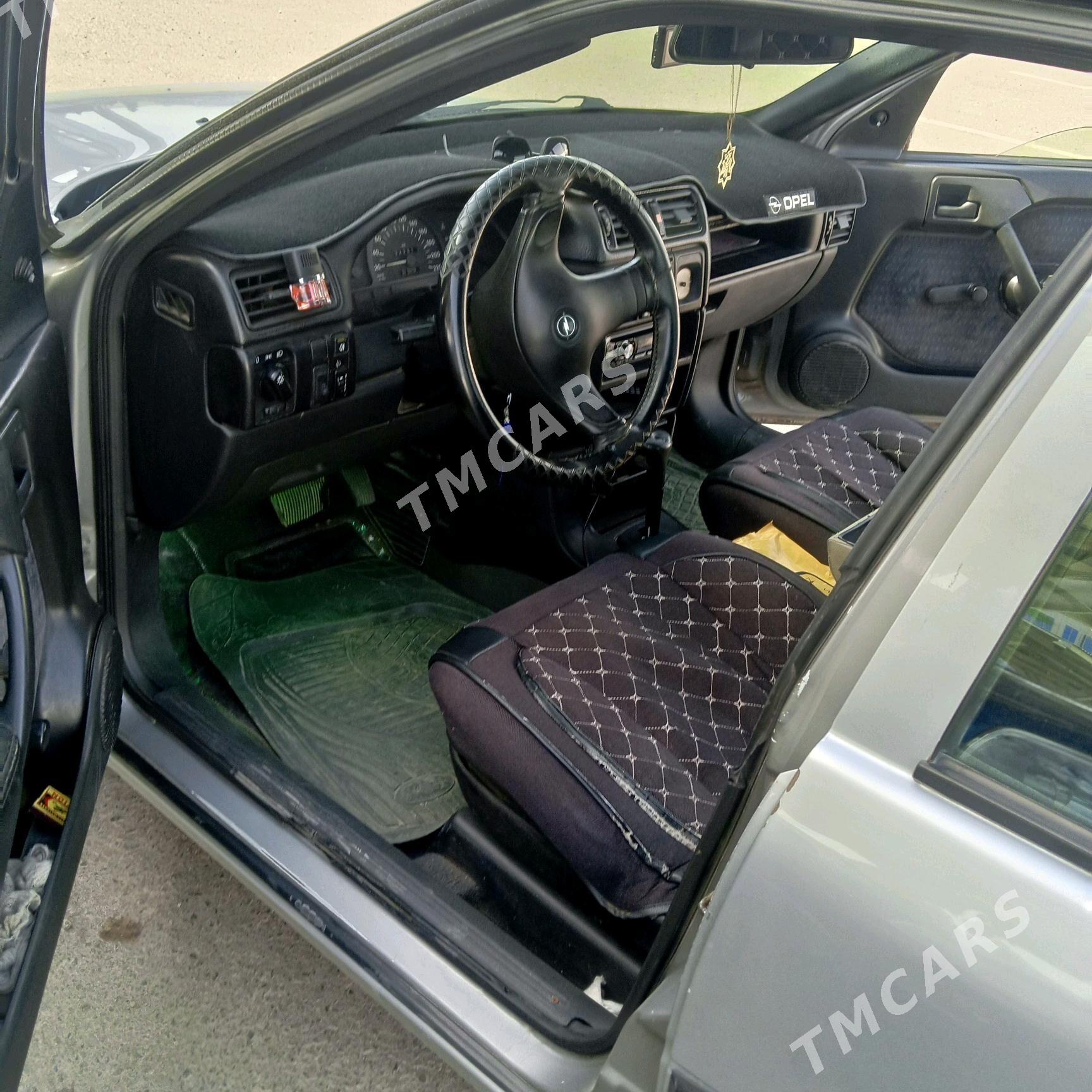 Opel Vectra 1992 - 55 000 TMT - Daşoguz - img 4