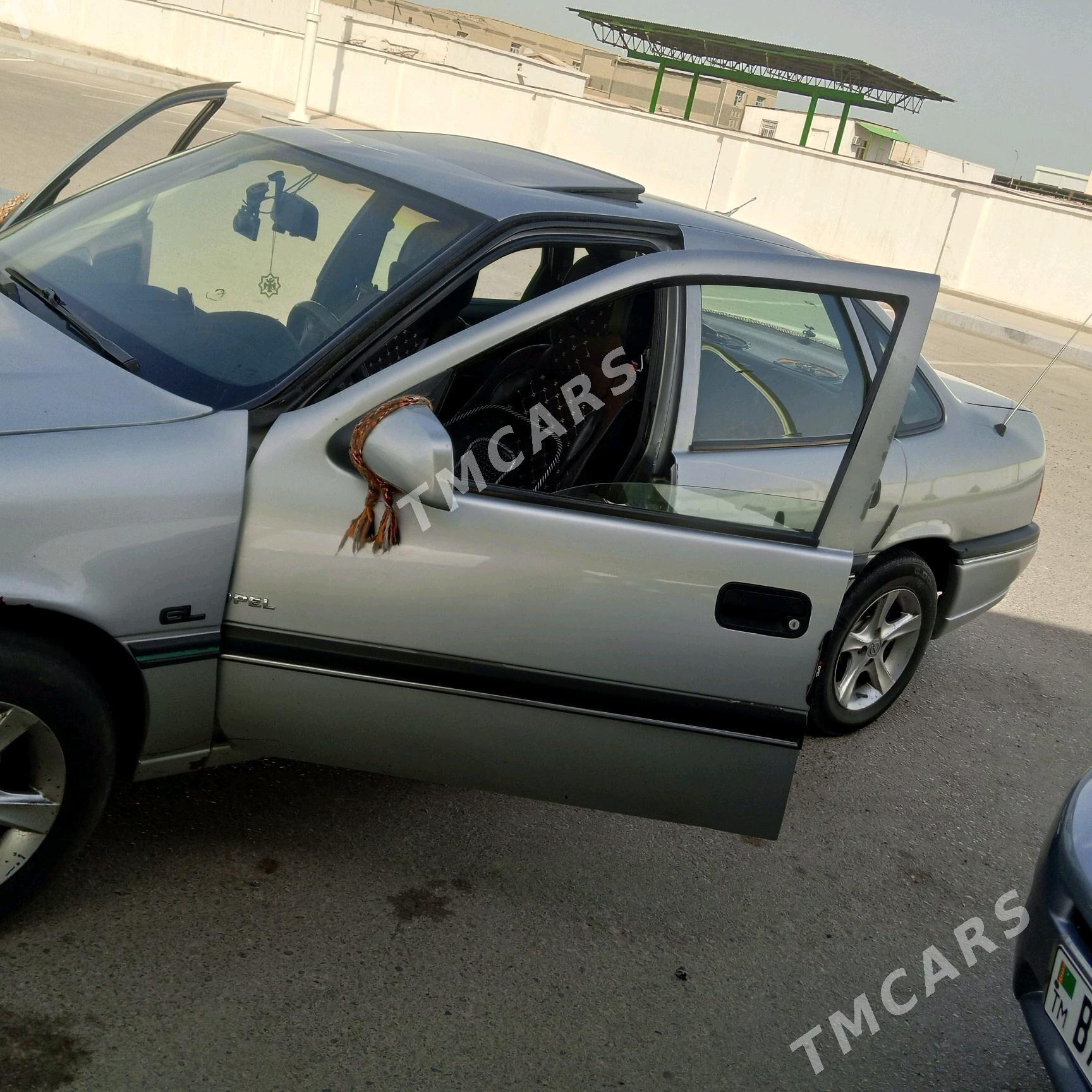 Opel Vectra 1992 - 55 000 TMT - Daşoguz - img 2