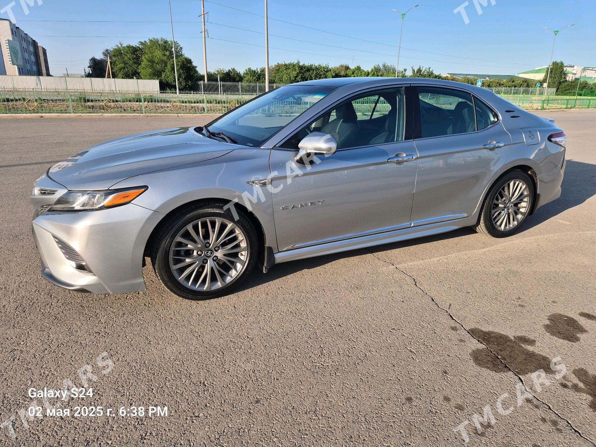Toyota Camry 2019 - 275 000 TMT - Дашогуз - img 4