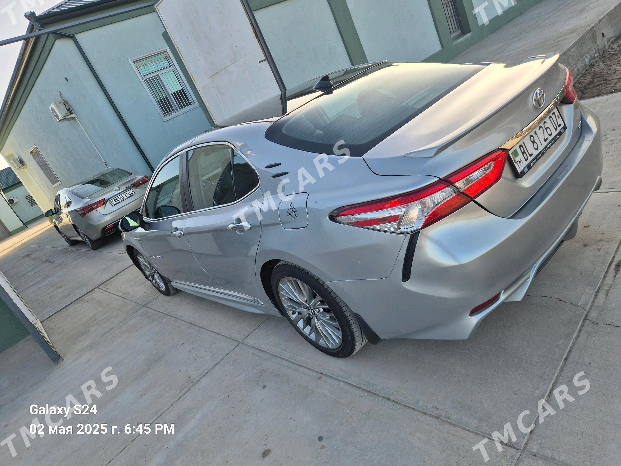 Toyota Camry 2019 - 275 000 TMT - Дашогуз - img 7