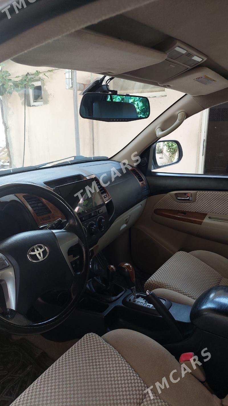 Toyota Fortuner 2014 - 315 000 TMT - Aşgabat - img 4