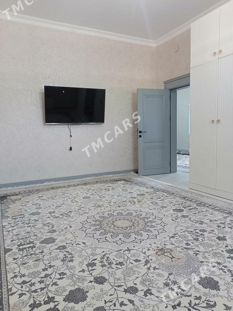 ДОМ ЧОГОНЛЫ 5-КОМ 180М2 - Aşgabat - img 4