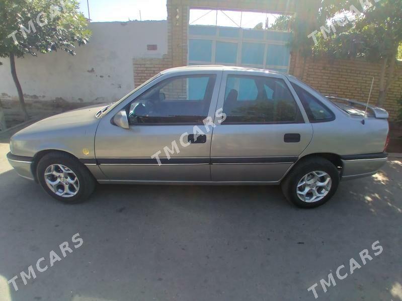 Opel Vectra 1992 - 40 000 TMT - Дашогуз - img 2