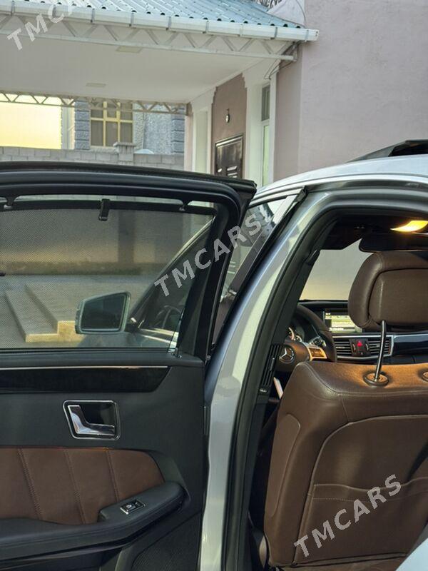 Mercedes-Benz E350 2010 - 310 000 TMT - Хазар - img 7
