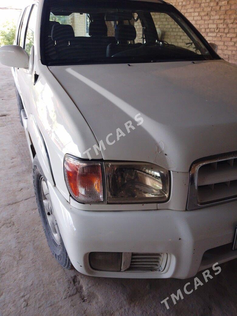 Nissan Pathfinder 2002 - 100 000 TMT - Дянев - img 2