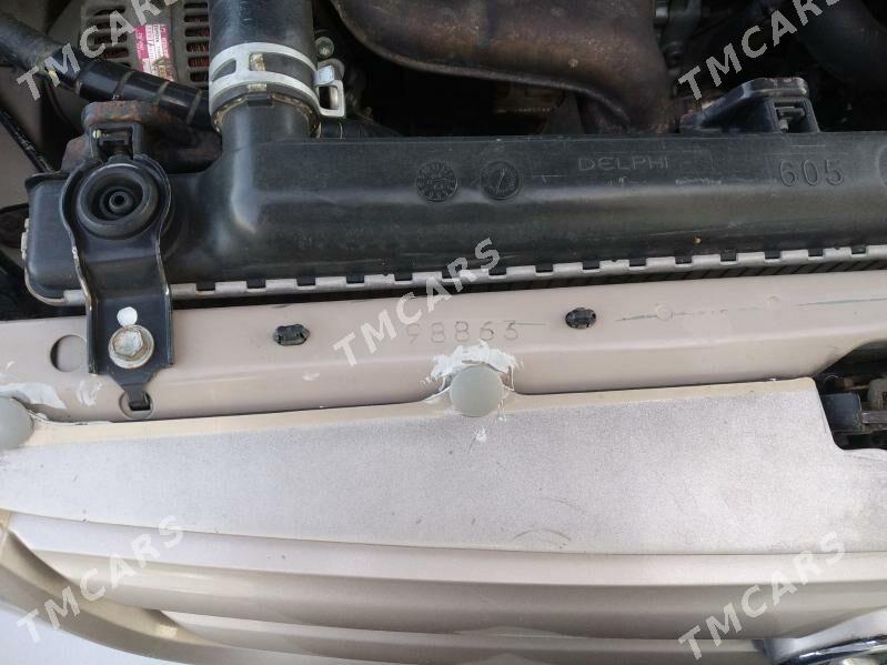 Toyota Sienna 2002 - 145 000 TMT - Дашогуз - img 6