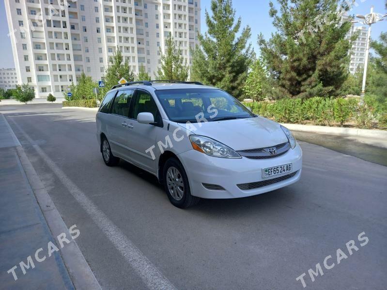 Toyota Sienna 2007 - 180 000 TMT - Ашхабад - img 4