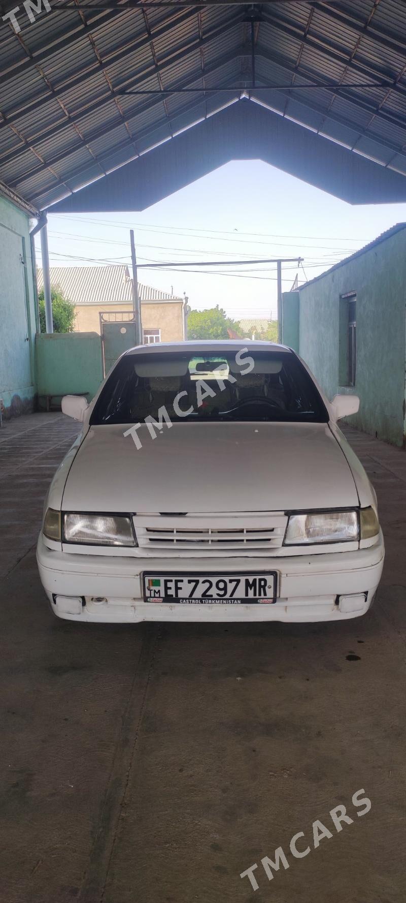 Opel Vectra 1990 - 32 000 TMT - Туркменгала - img 5