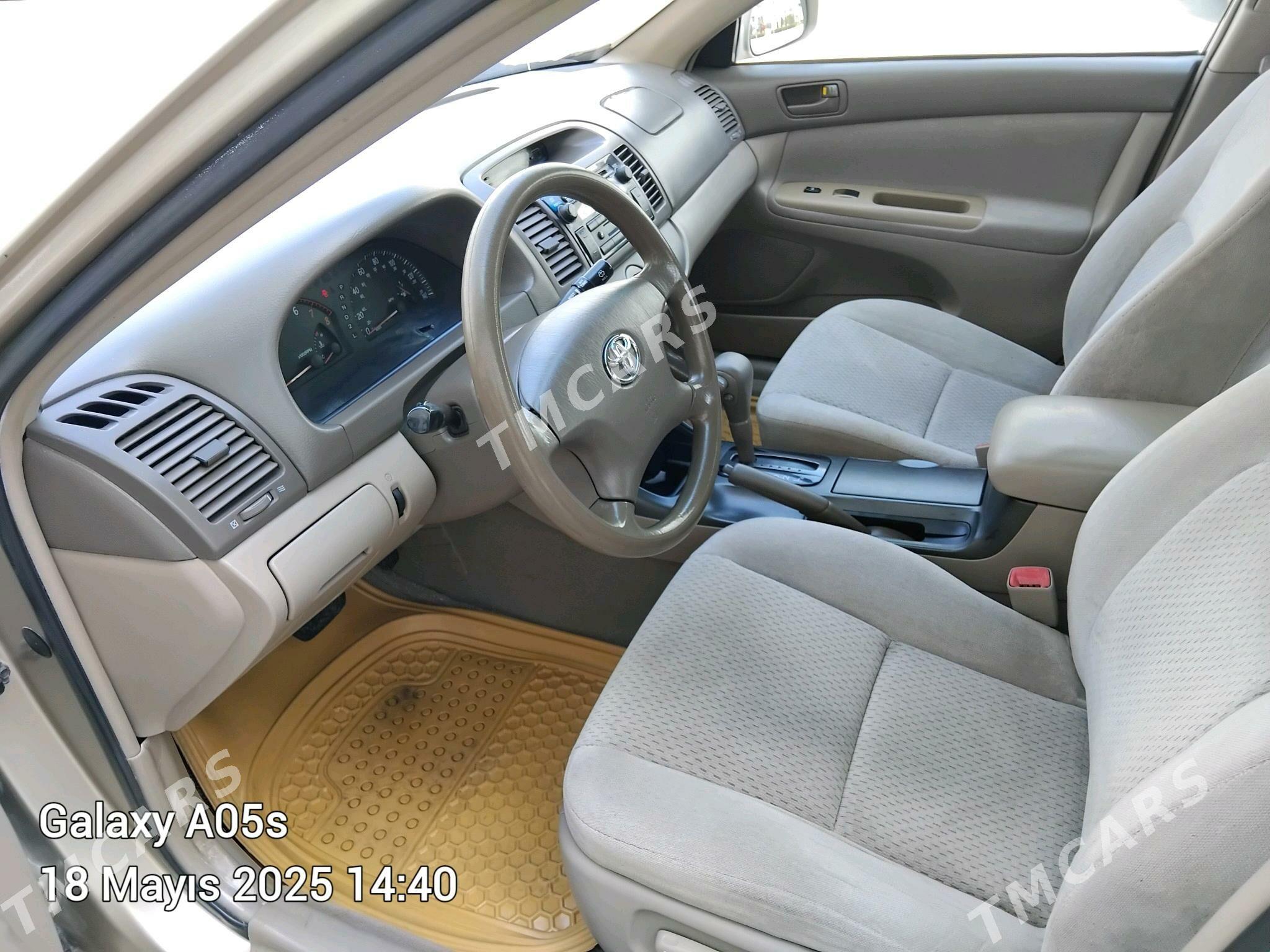 Toyota Camry 2004 - 146 000 TMT - Мары - img 9