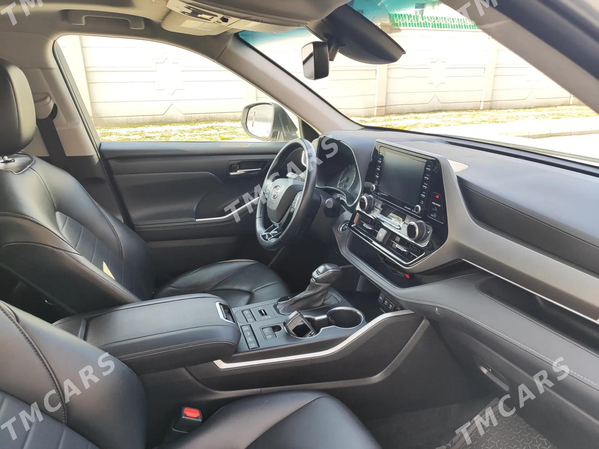 Toyota Highlander 2020 - 550 000 TMT - Ашхабад - img 2