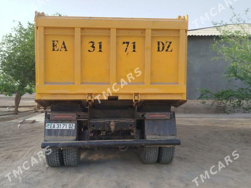 Kamaz Euro 3 2011 - 400 000 TMT - Кёнеургенч - img 6