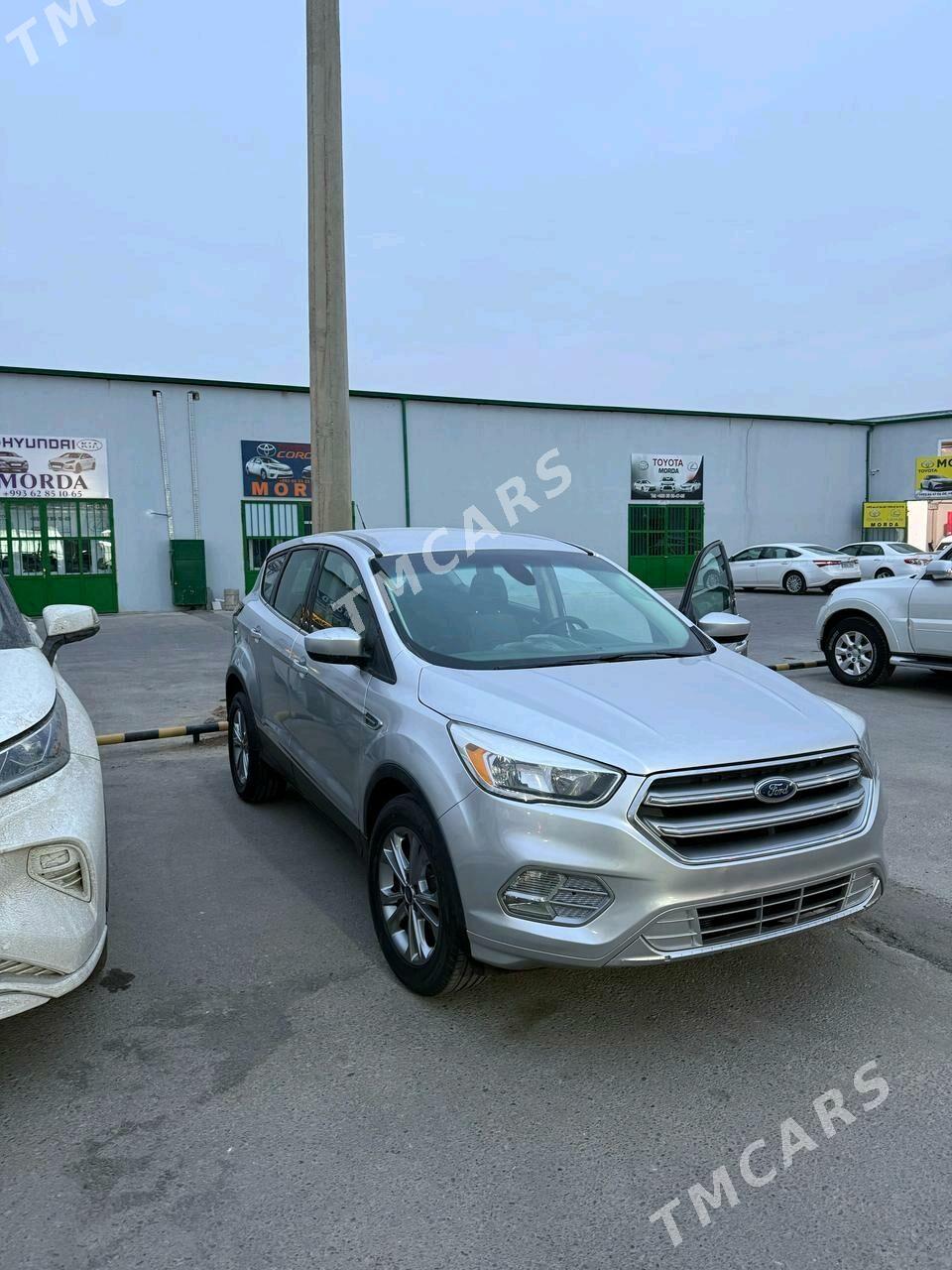 Ford Escape 2017 - 260 000 TMT - Arçabil şaýoly - img 2