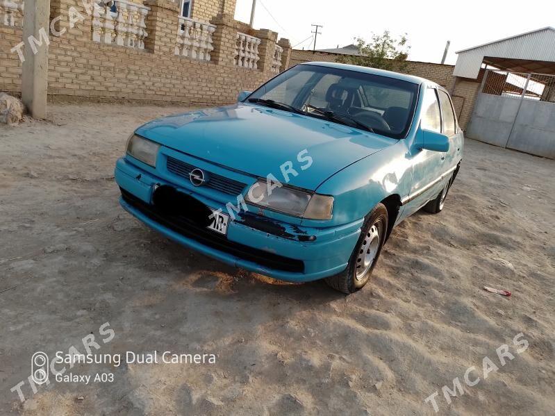 Opel Vectra 1993 - 16 000 TMT - Mary - img 4