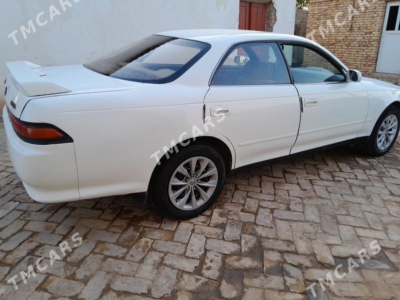 Toyota Mark II 1993 - 40 000 TMT - Ёлётен - img 4