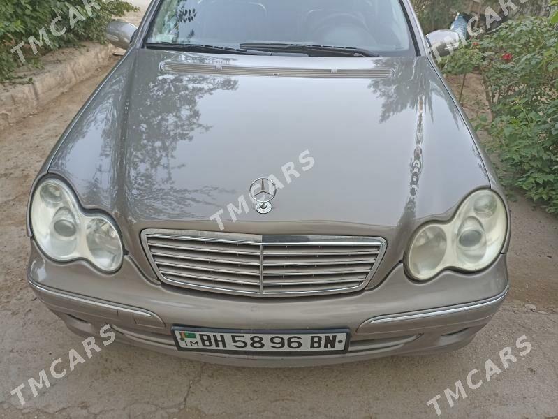 Mercedes-Benz C280 2007 - 120 000 TMT - Балканабат - img 4