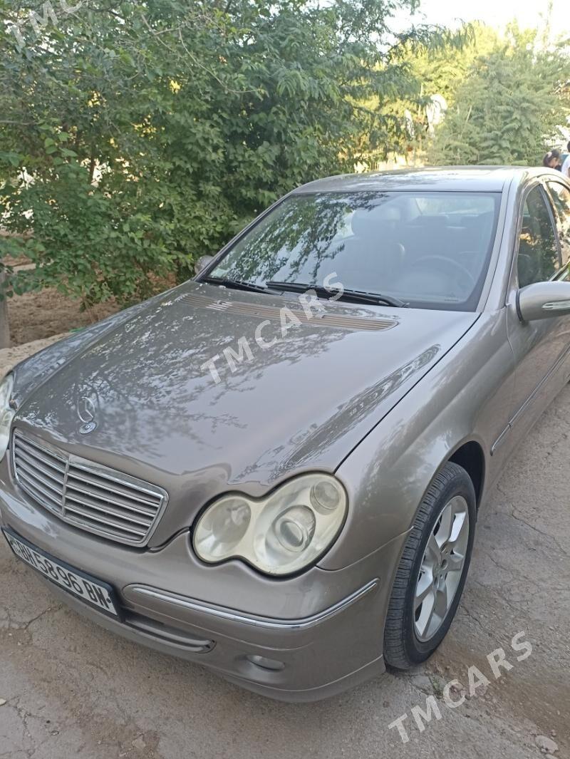 Mercedes-Benz C280 2007 - 120 000 TMT - Балканабат - img 5