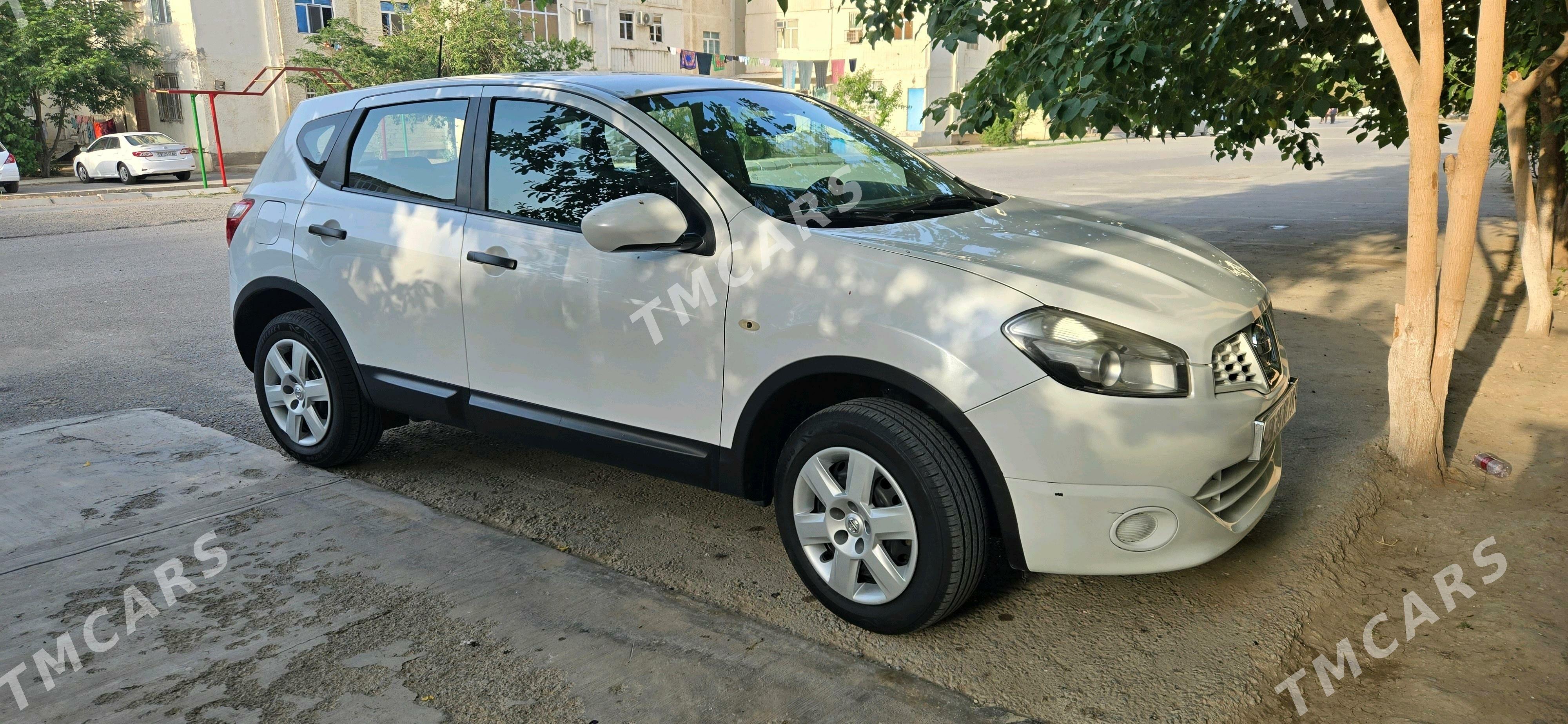 Nissan Qashqai 2013 - 169 000 TMT - Бузмеин - img 4