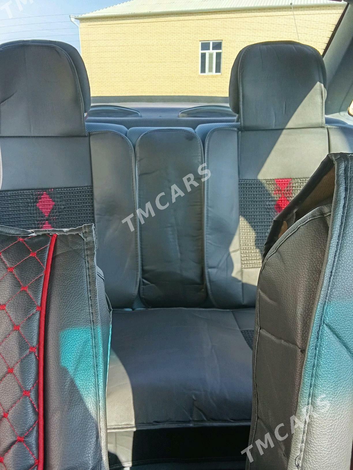 Opel Vectra 1993 - 32 000 TMT - Мургап - img 6