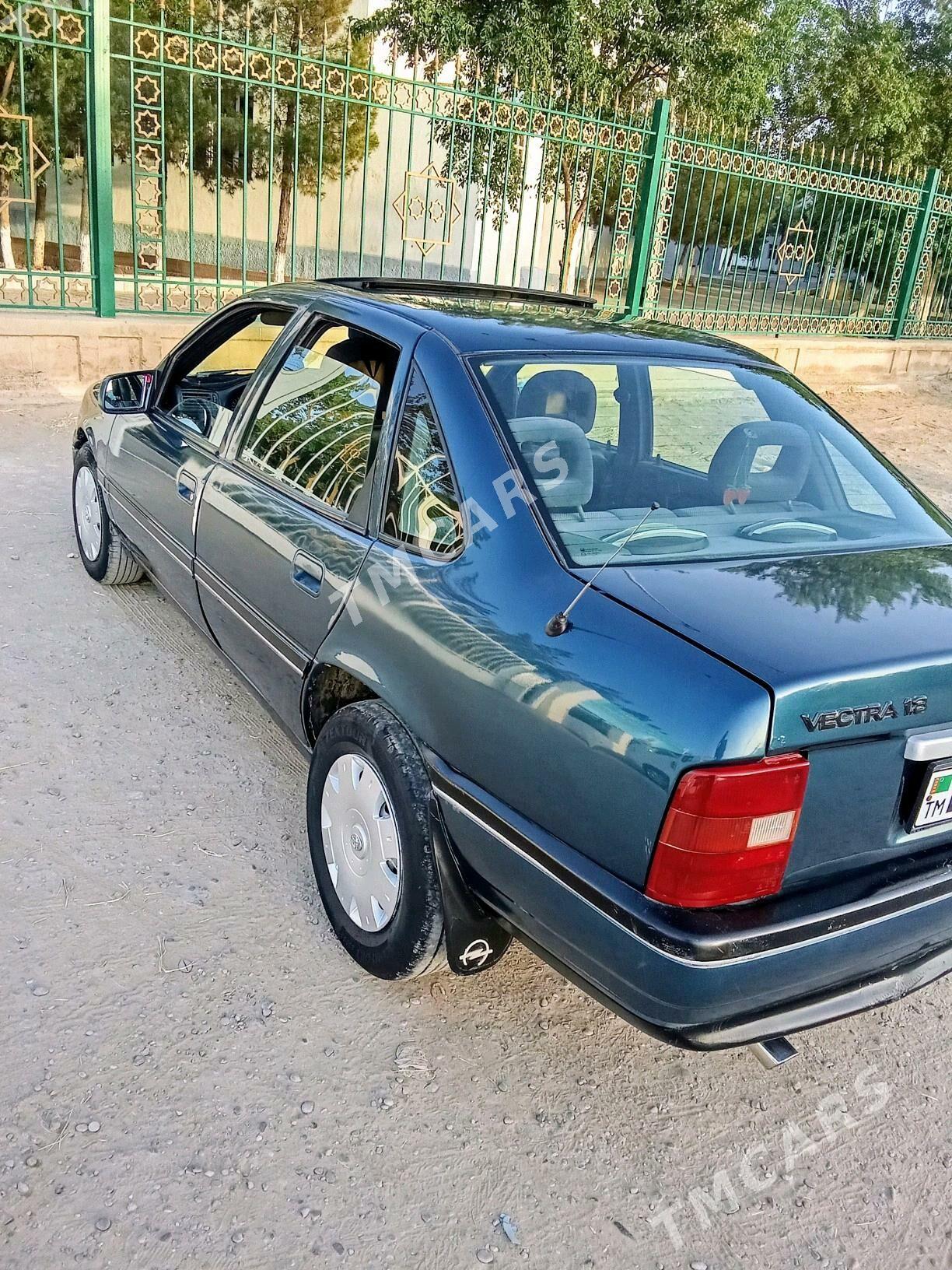 Opel Vectra 1993 - 32 000 TMT - Мургап - img 2