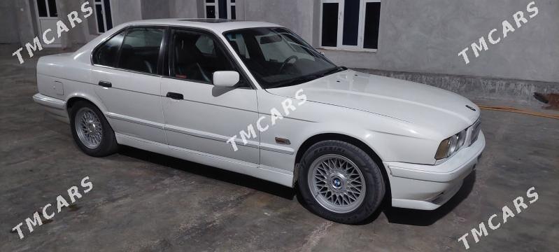 BMW 528 1992 - 60 000 TMT - Çärjew - img 3