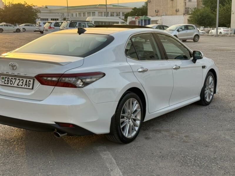 Toyota Camry 2021 - 365 000 TMT - Aşgabat - img 5