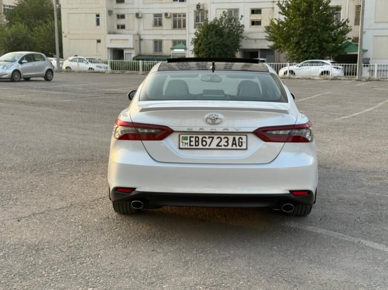 Toyota Camry 2021 - 365 000 TMT - Aşgabat - img 7