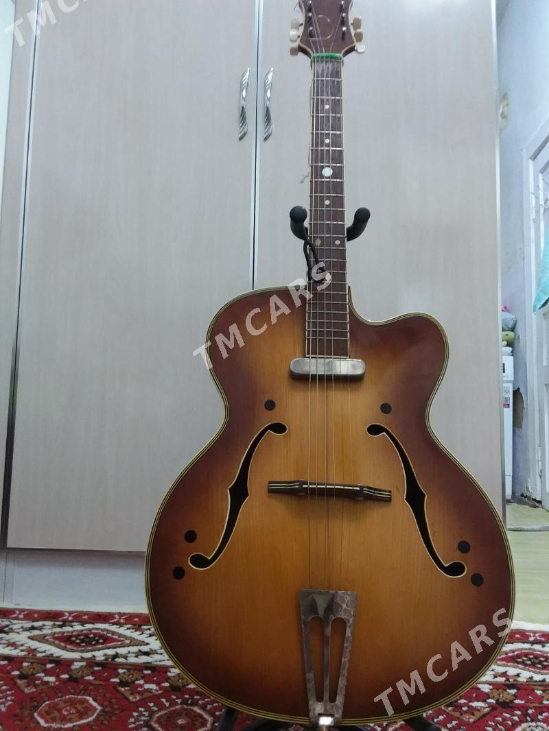 ЭЛЕКТРО-АКУСТИЧЕСКАЯ GITARA - 1 mkr - img 4