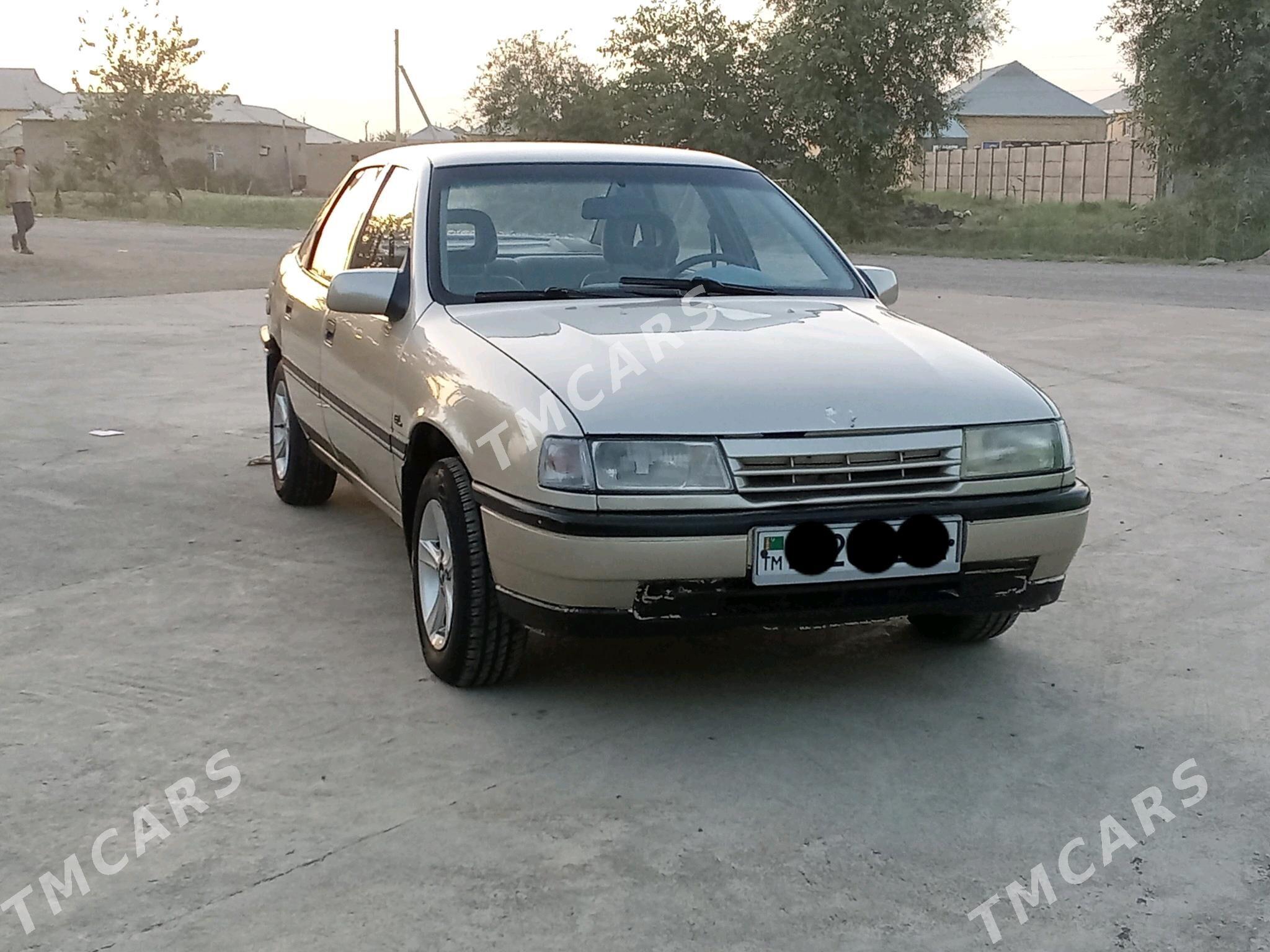 Opel Vectra 1992 - 35 000 TMT - Mary - img 6