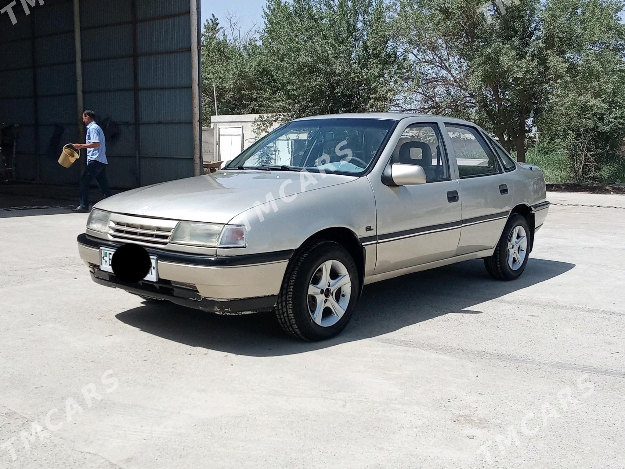 Opel Vectra 1992 - 35 000 TMT - Mary - img 9