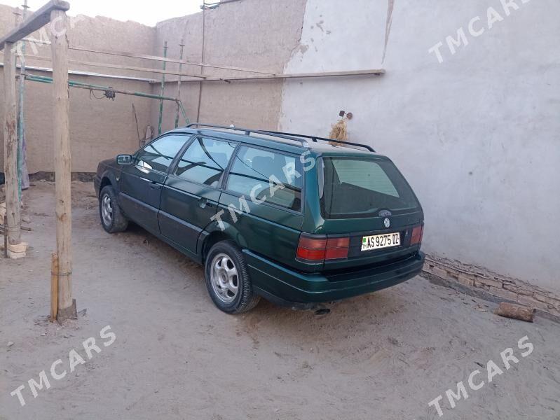Volkswagen Passat 1993 - 18 000 TMT - Daşoguz - img 7
