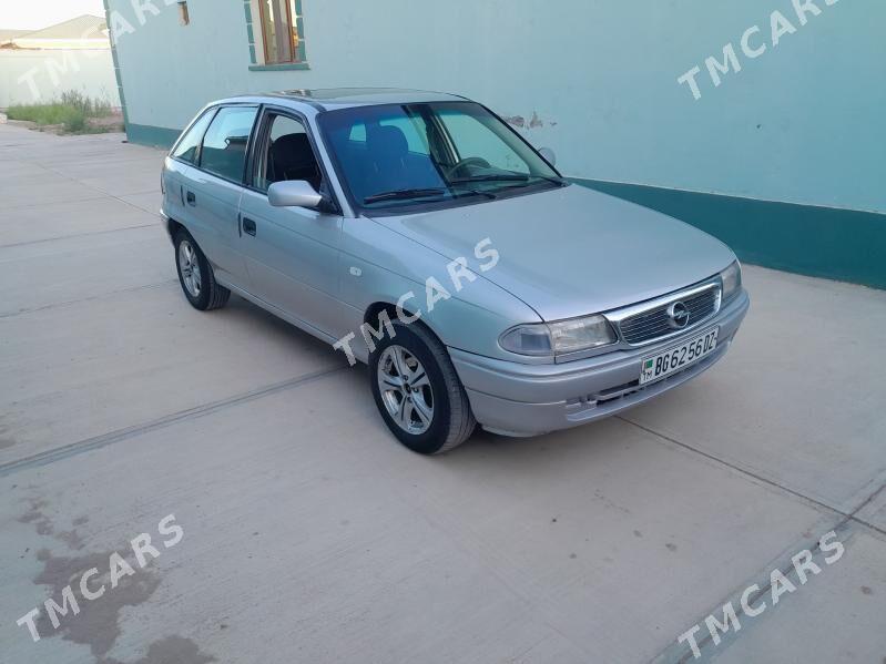 Opel Astra 1993 - 35 000 TMT - Дашогуз - img 5