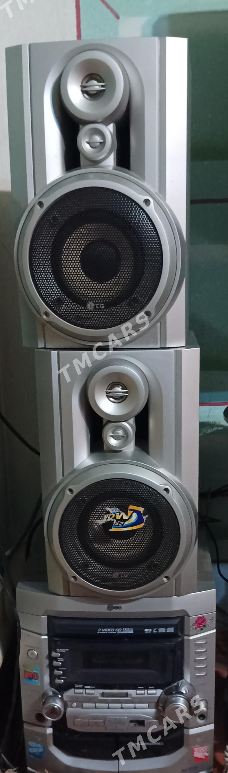 LG MUSICALNIY SENTR - Büzmeýin - img 1