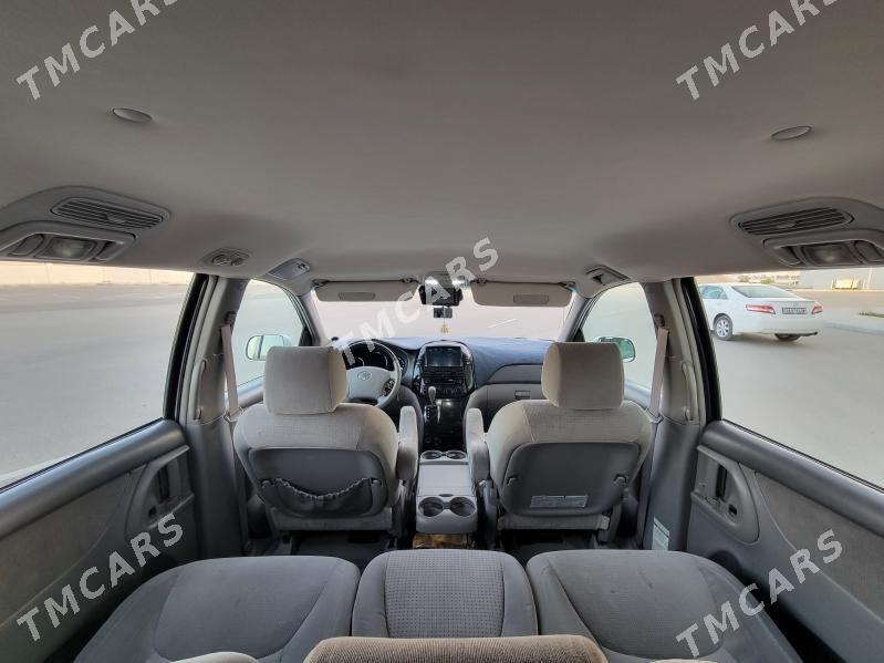 Toyota Sienna 2005 - 240 000 TMT - Балканабат - img 9