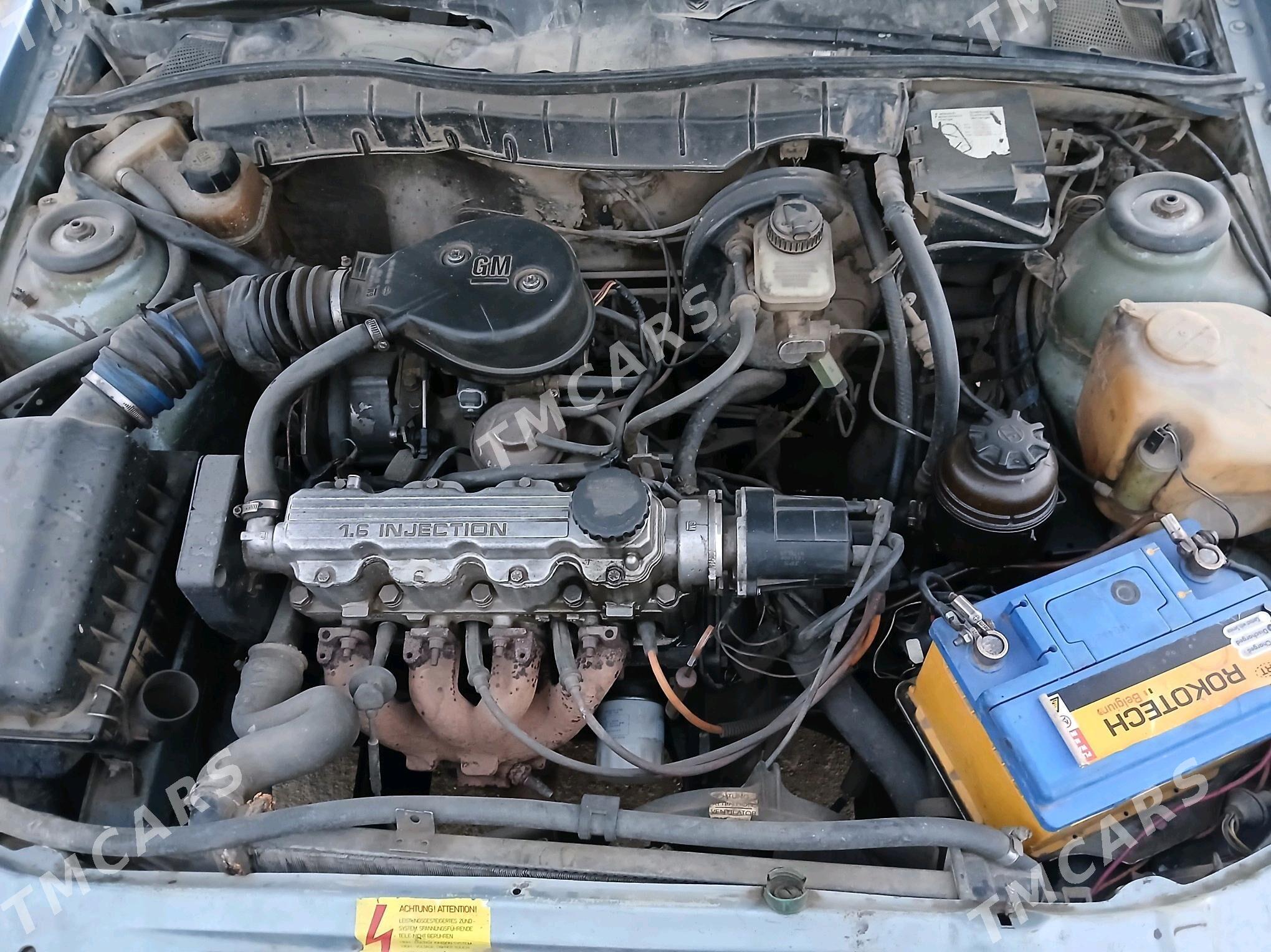 Opel Vectra 1992 - 30 000 TMT - Şabat etr. - img 5