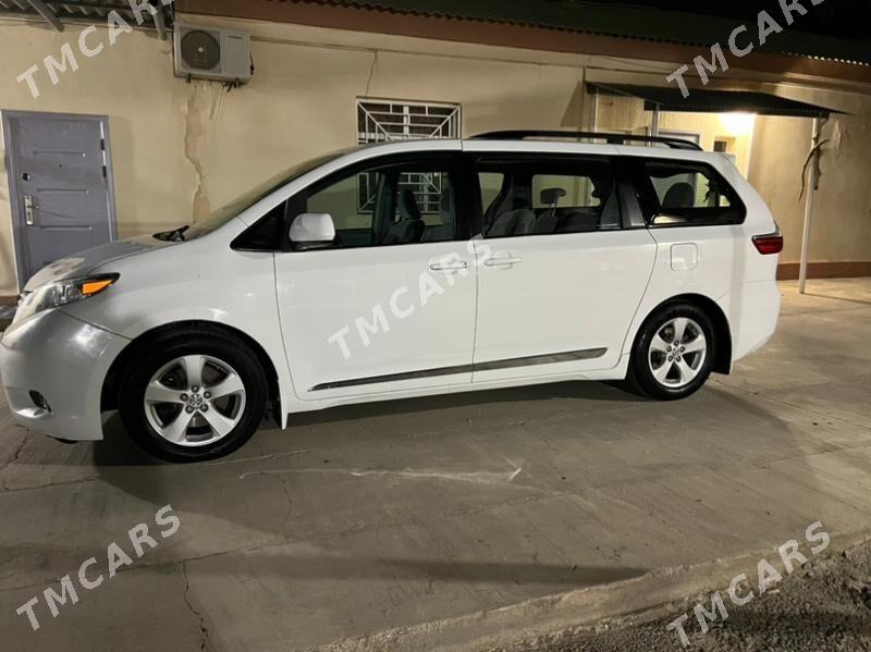 Toyota Sienna 2015 - 290 000 TMT - Ашхабад - img 1