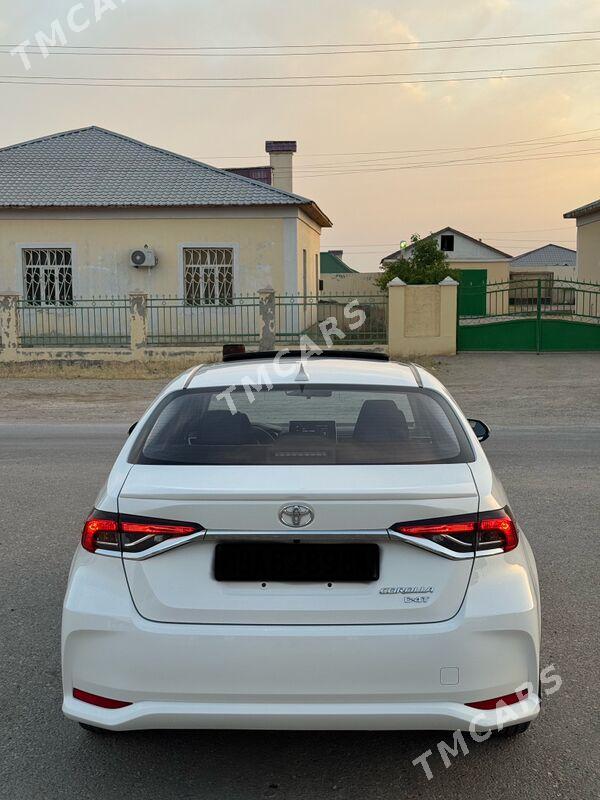 Toyota Corolla 2022 - 285 000 TMT - Balkanabat - img 5