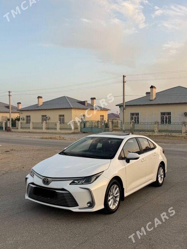 Toyota Corolla 2022 - 285 000 TMT - Balkanabat - img 3
