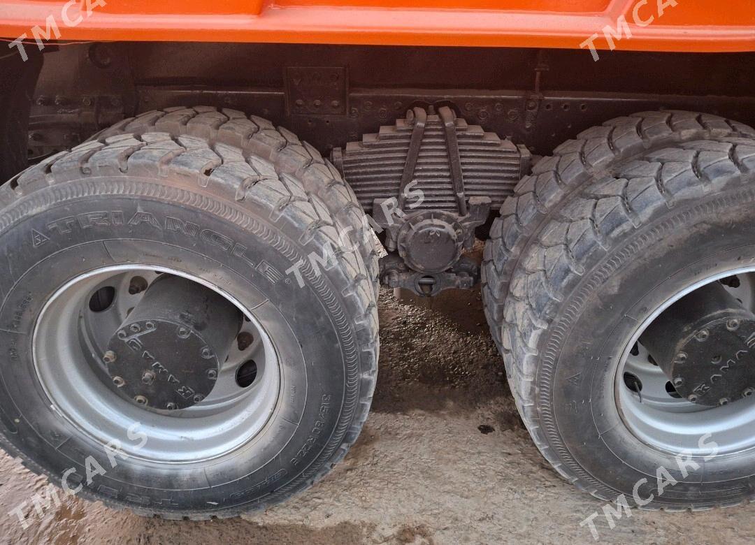 Kamaz 6520 2010 - 420 000 TMT - Мары - img 3